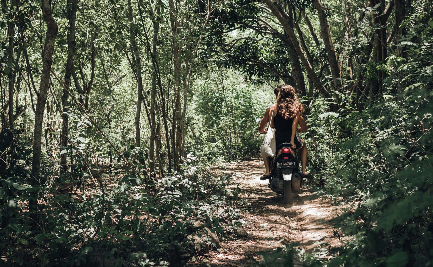 Scooter on Nusa Lembongan